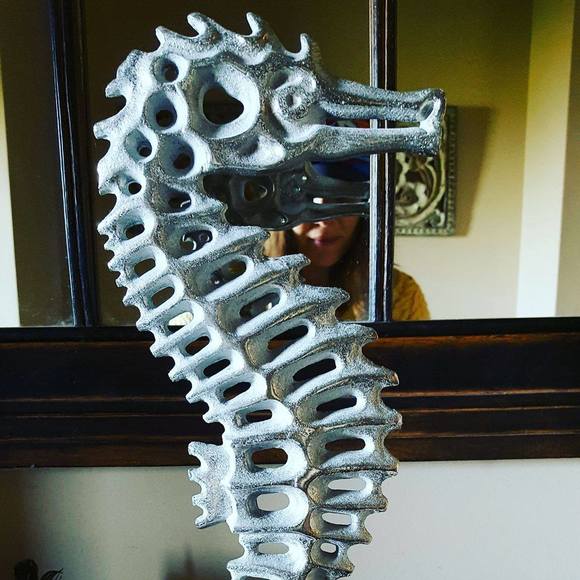 Meet your Posher, Cristina - Picture 1 of 1